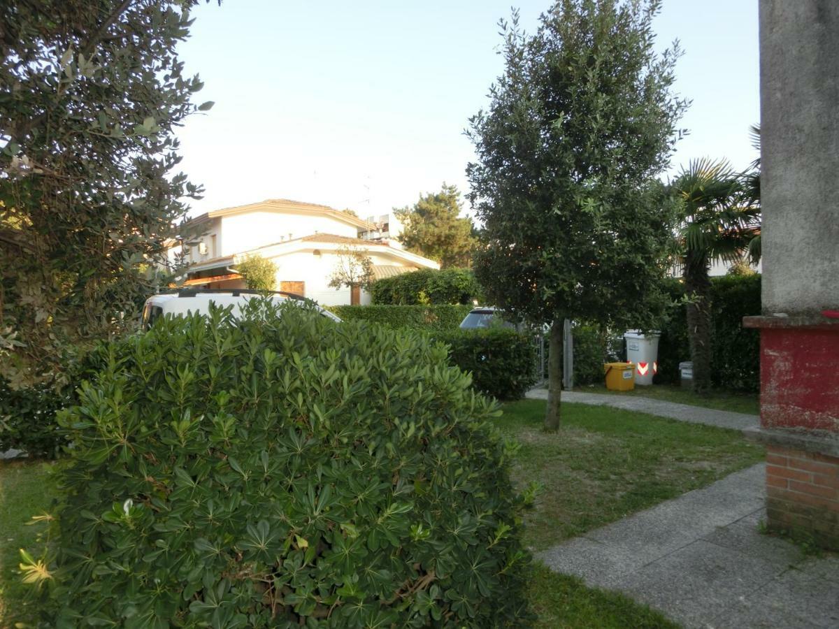 Villa Federica Бибионе Екстериор снимка
